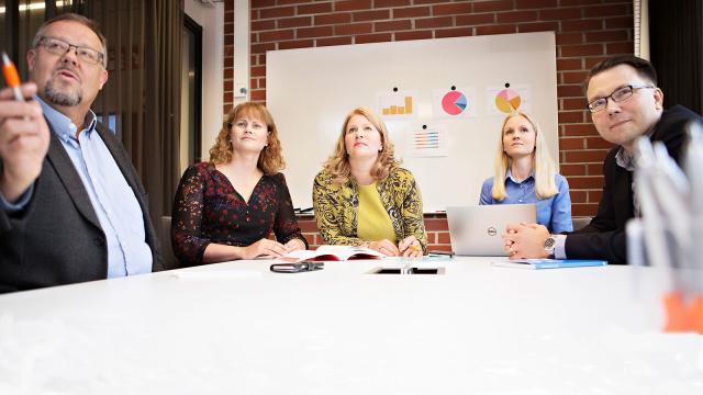 KT:n organisaatio