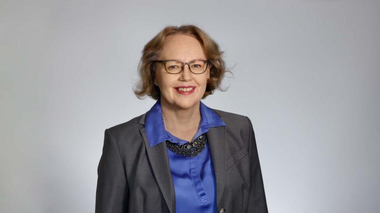 Sari Ojanen bloggaa